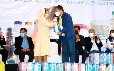 Presidente Arce entrega 8.685  paquetes del Subsidio Prenatal y Lactancia a centros de asistencia social de Cochabamba